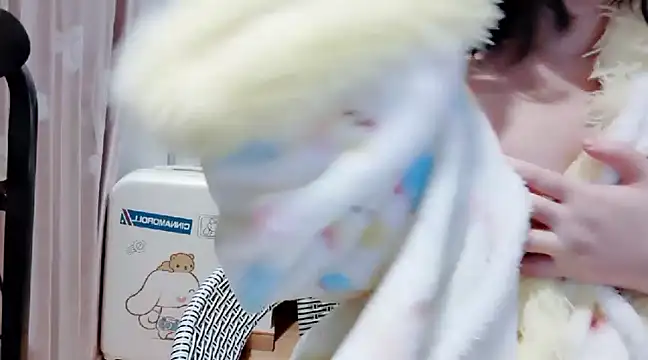 Snapshot of arena1357 chatting on 01-20-25, 10:04 arena1357 online show from 01-20-25, 10:04