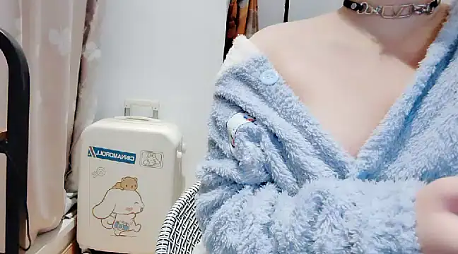 Snapshot of arena1357 chatting on 03-20-25, 03:47 arena1357 online show from 03-20-25, 03:47