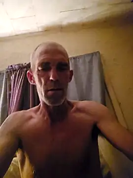 Snapshot of cassinova68 chatting on 12-20-24, 09:54 cassinova68 online show from 12-20-24, 09:54