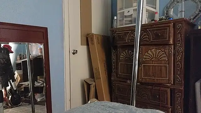 Sandrasaa online show from 12-05-24, 07:49