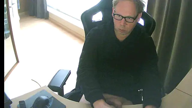 kinkyslet8 online show from 10-15-25, 03:12