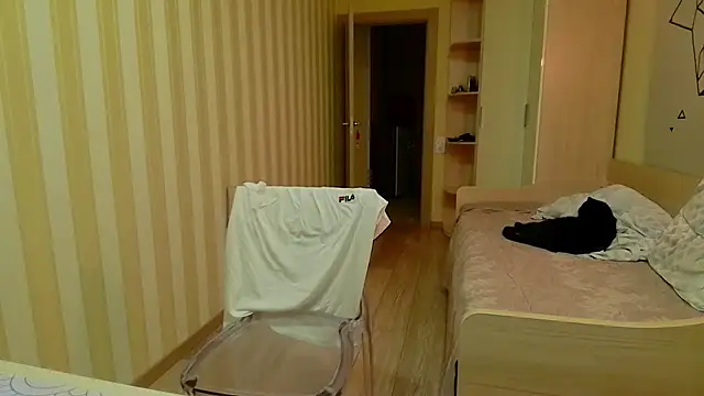 Snapshot of gayGamogey chatting on 12-04-24, 02:26 gayGamogey online show from 12-04-24, 02:26