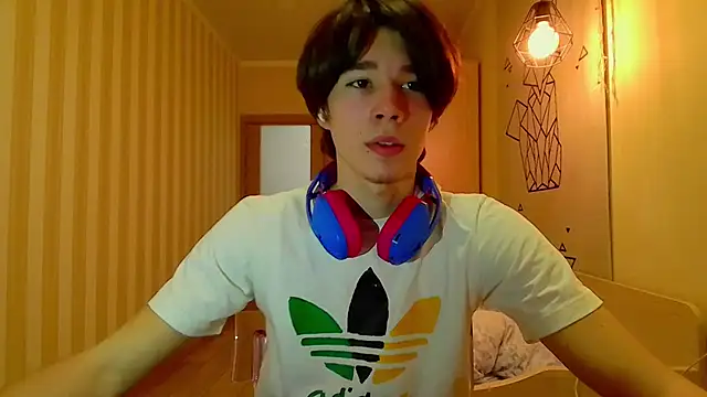 Snapshot of gayGamogey chatting on 03-02-25, 07:23 gayGamogey online show from 03-02-25, 07:23