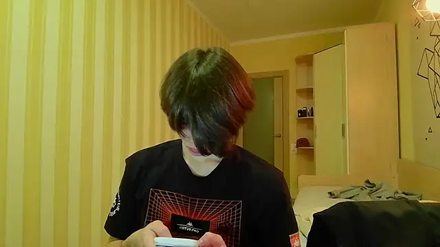 Snapshot of gayGamogey chatting on 03-20-25, 07:25 gayGamogey online show from 03-20-25, 07:25