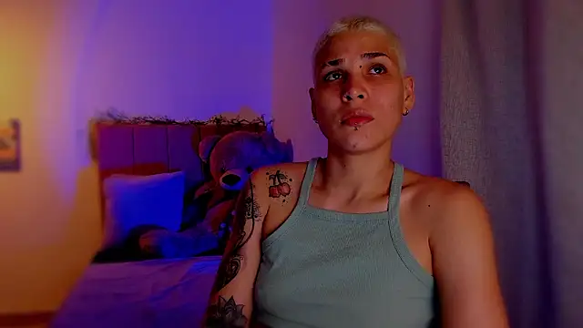 Charlee pink online show from 03-05-26, 04:41