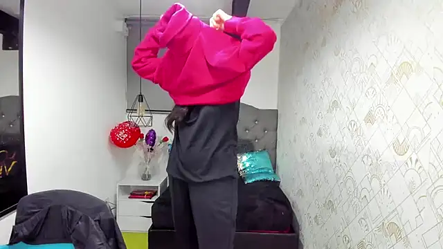 Abrillee1 online show from 03-07-25, 01:31