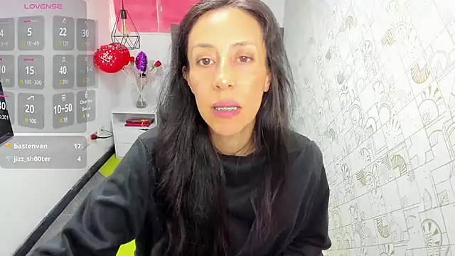 Abrillee1 online show from 03-11-25, 07:25