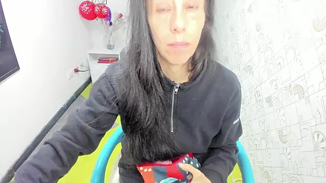 Abrillee1 online show from 03-14-25, 11:45