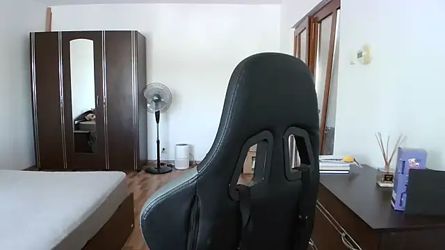 mu5clemania2 online show from 04-27-26, 02:04