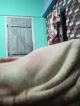 AssamSilchar93 online show from 02-10-26, 03:21