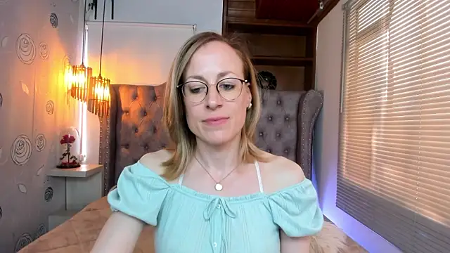 Snapshot of SammySanders chatting on 01-29-25, 08:25 SammySanders online show from 01-29-25, 08:25