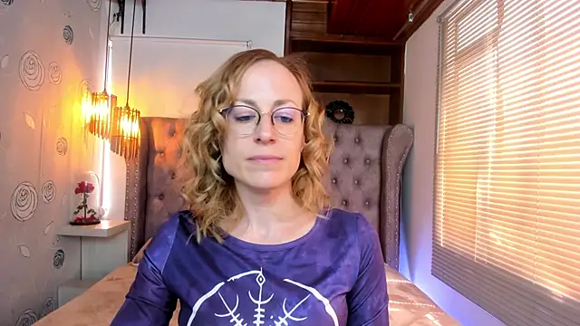 Snapshot of SammySanders chatting on 02-04-25, 07:11 SammySanders online show from 02-04-25, 07:11