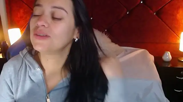 Julietacollins06 online show from 03-12-26, 01:17