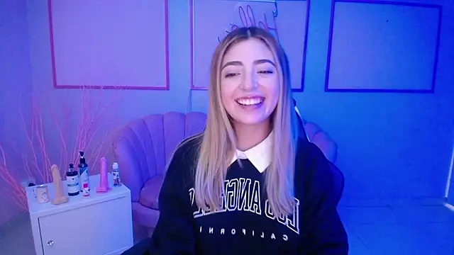 channel blonde a online show from 12-13-24, 07:43