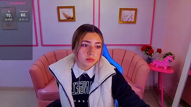 channel blonde a online show from 01-07-25, 04:37