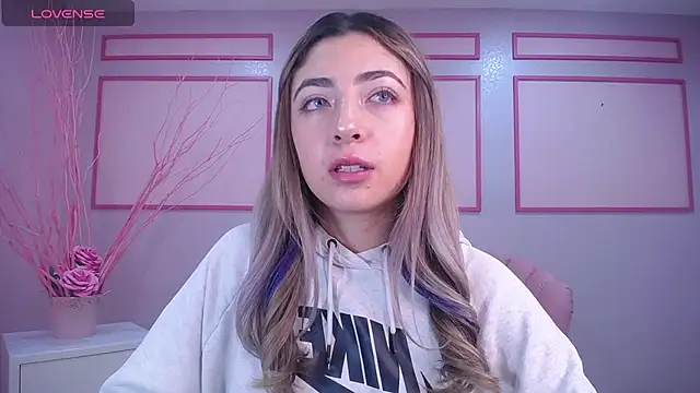 channel blonde a online show from 02-03-25, 04:31