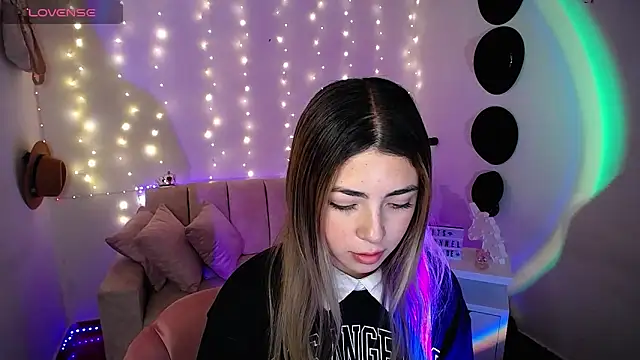 channel blonde a online show from 03-07-25, 09:48