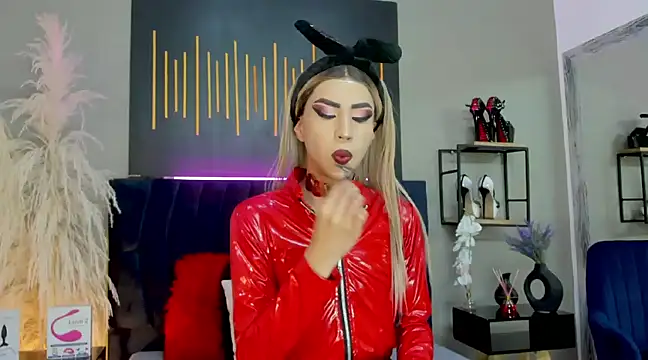 Snapshot of BrianaSchafer chatting on 12-13-24, 04:38 BrianaSchafer online show from 12-13-24, 04:38