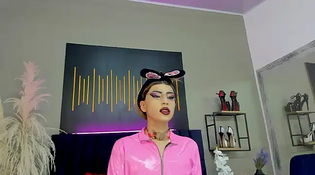 Snapshot of BrianaSchafer chatting on 12-18-24, 05:10 BrianaSchafer online show from 12-18-24, 05:10