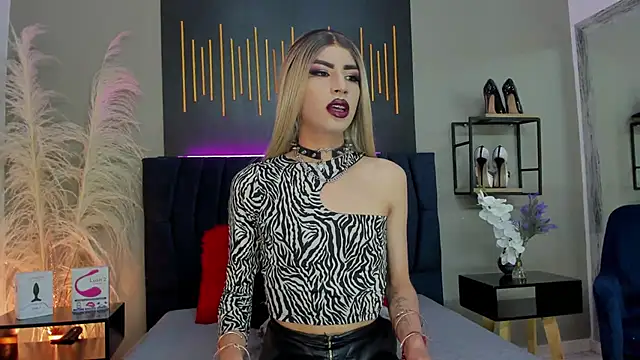 Snapshot of BrianaSchafer chatting on 01-29-25, 09:17 BrianaSchafer online show from 01-29-25, 09:17