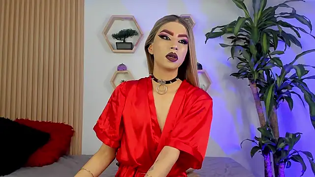 Snapshot of BrianaSchafer chatting on 10-14-25, 05:47 BrianaSchafer online show from 10-14-25, 05:47