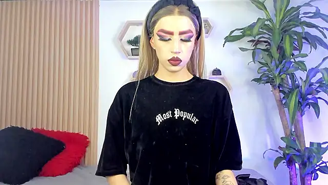 Snapshot of BrianaSchafer chatting on 10-16-25, 05:14 BrianaSchafer online show from 10-16-25, 05:14