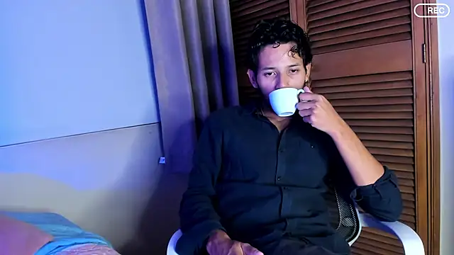 Nicholasrodrii online show from 09-13-25, 11:48