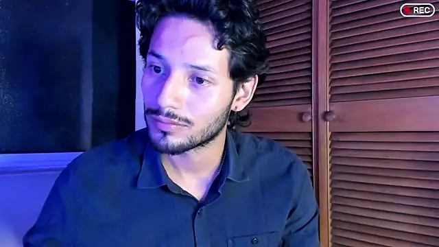 Nicholasrodrii online show from 09-16-25, 12:11