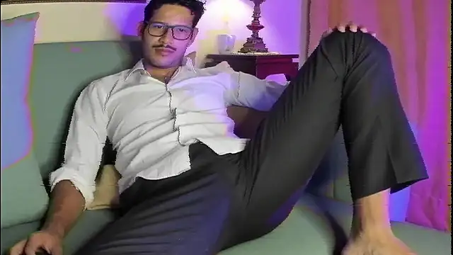 Nicholasrodrii online show from 03-09-26, 11:09