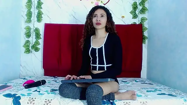 angelinabrookcm101 online show from 05-14-26, 05:42