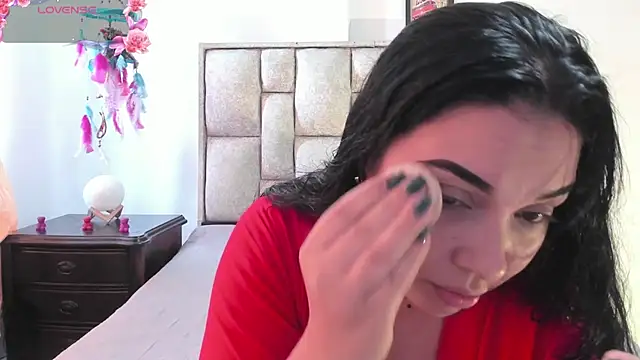 brianaGuzman online show from 10-01-25, 07:42