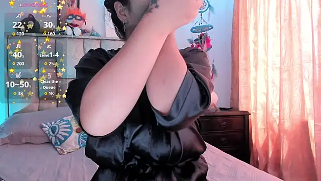 brianaGuzman online show from 11-10-25, 04:50