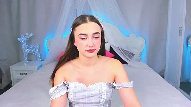 Snapshot of EvaLil chatting on 01-28-25, 01:50 EvaLil online show from 01-28-25, 01:50