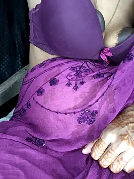 Snapshot of baby_soni78690 chatting on 09-21-25, 07:26 baby soni78690 online show from 09-21-25, 07:26