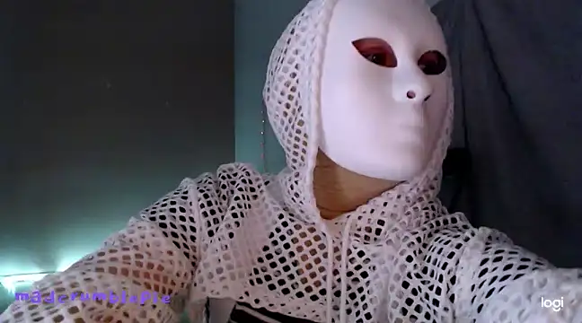 madcrumblepie online show from 02-22-25, 06:52