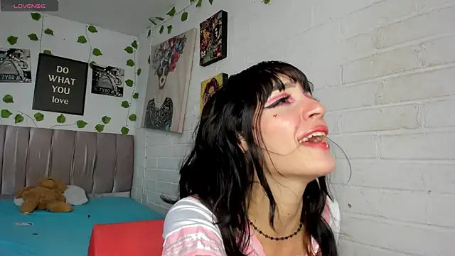 katt  black   online show from 04-28-26, 07:19