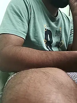 Snapshot of SURYA_HYD chatting on 09-20-25, 06:14 SURYA HYD online show from 09-20-25, 06:14