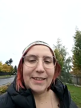 Snapshot of Marie1992PL chatting on 10-12-25, 07:18 Marie1992PL online show from 10-12-25, 07:18