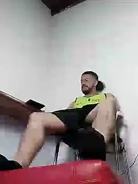 Snapshot of AndresSmith__ chatting on 12-02-24, 03:47 AndresSmith online show from 12-02-24, 03:47