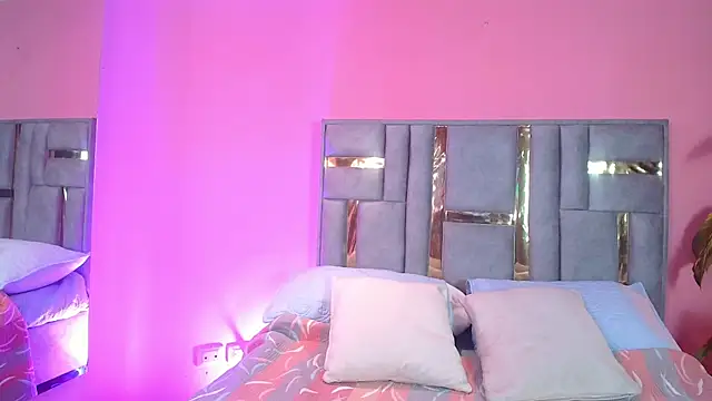 Snapshot of Bianca_ks chatting on 03-13-25, 03:11 Bianca ks online show from 03-13-25, 03:11