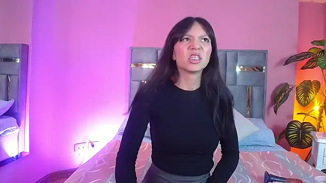 Snapshot of Bianca_ks chatting on 03-20-25, 03:02 Bianca ks online show from 03-20-25, 03:02