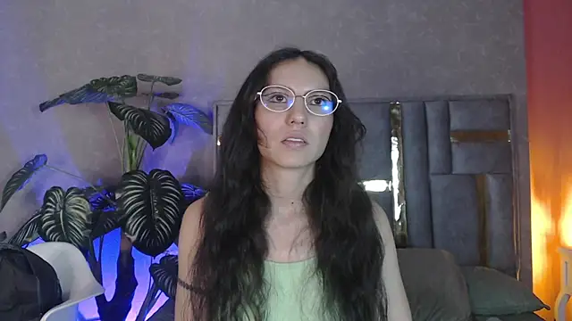 Snapshot of Bianca_ks chatting on 09-18-25, 03:08 Bianca ks online show from 09-18-25, 03:08