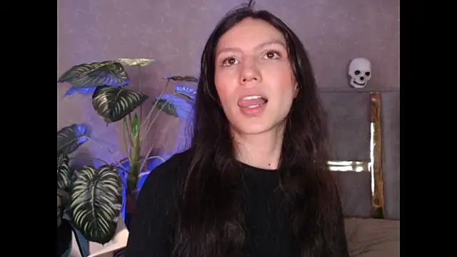 Snapshot of Bianca_ks chatting on 10-11-25, 03:17 Bianca ks online show from 10-11-25, 03:17