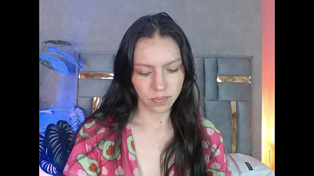 Snapshot of Bianca_ks chatting on 11-12-25, 03:18 Bianca ks online show from 11-12-25, 03:18