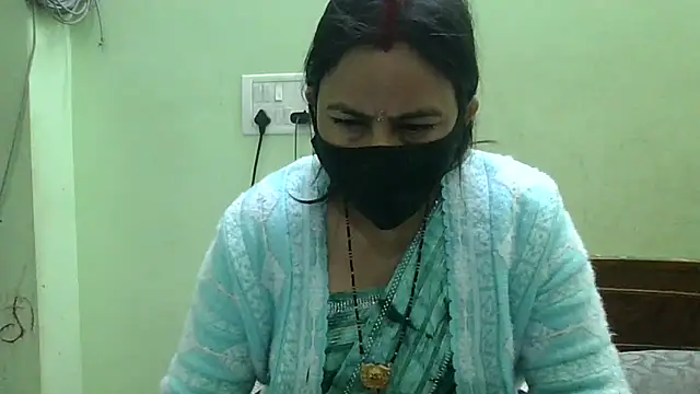 couplesuni online show from 12-31-24, 10:58