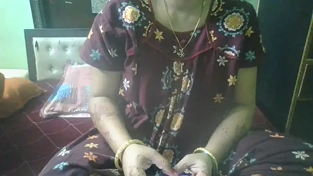 couplesuni online show from 10-15-25, 03:39