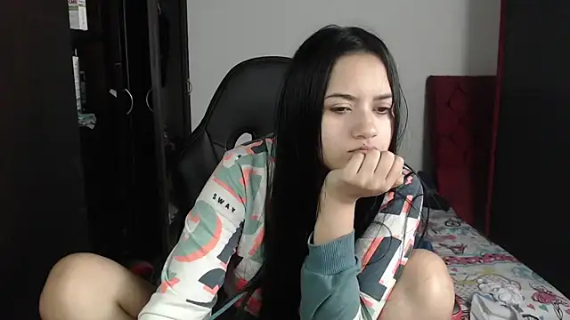 kayla k18 online show from 02-17-25, 10:47