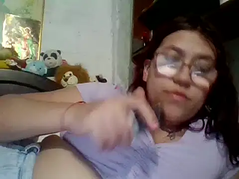 Snapshot of dafne19_ chatting on 01-31-25, 04:03 dafne19 online show from 01-31-25, 04:03