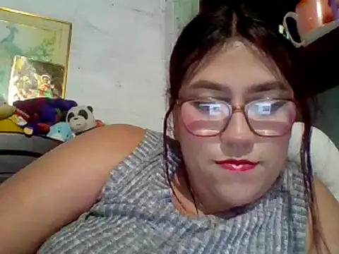 Snapshot of dafne19_ chatting on 02-05-25, 05:20 dafne19 online show from 02-05-25, 05:20