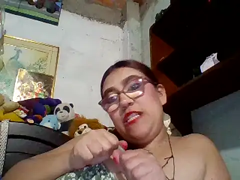 Snapshot of dafne19_ chatting on 02-09-25, 06:01 dafne19 online show from 02-09-25, 06:01